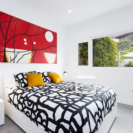 Willa De Lujo En El Sauzal